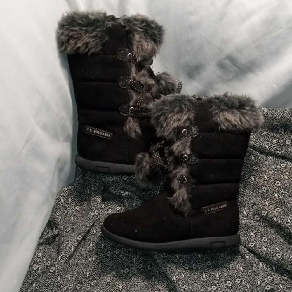 U.S. Polo Assn. Kid's Black and Gray Fur Winter Boots